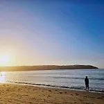 Tu Escapada Ideal A Pasos De Playa La Herradura